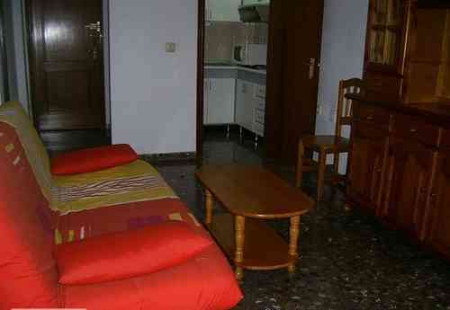 Alquilo apartamento de 1 dormitorios zona Romea. Murcia